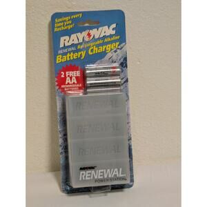 Vintage Rayovac Renewalpower Station Rechargeable Alkaline Battery Charger